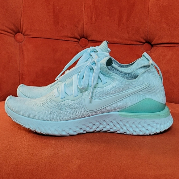 Nike Epic React Flyknit 2 Teal Tint Women’s  BQ8927-300 Size 7 - Picture 4 of 12